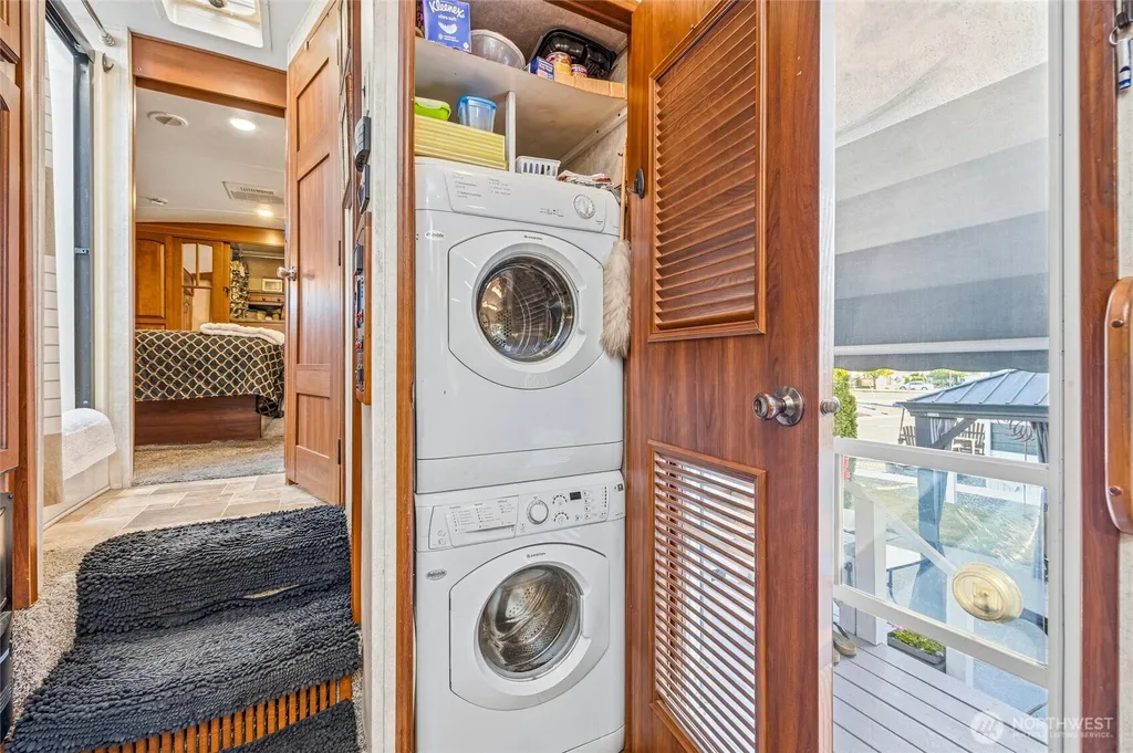4751 Birch Bay Lynden Road Blaine WA 98230