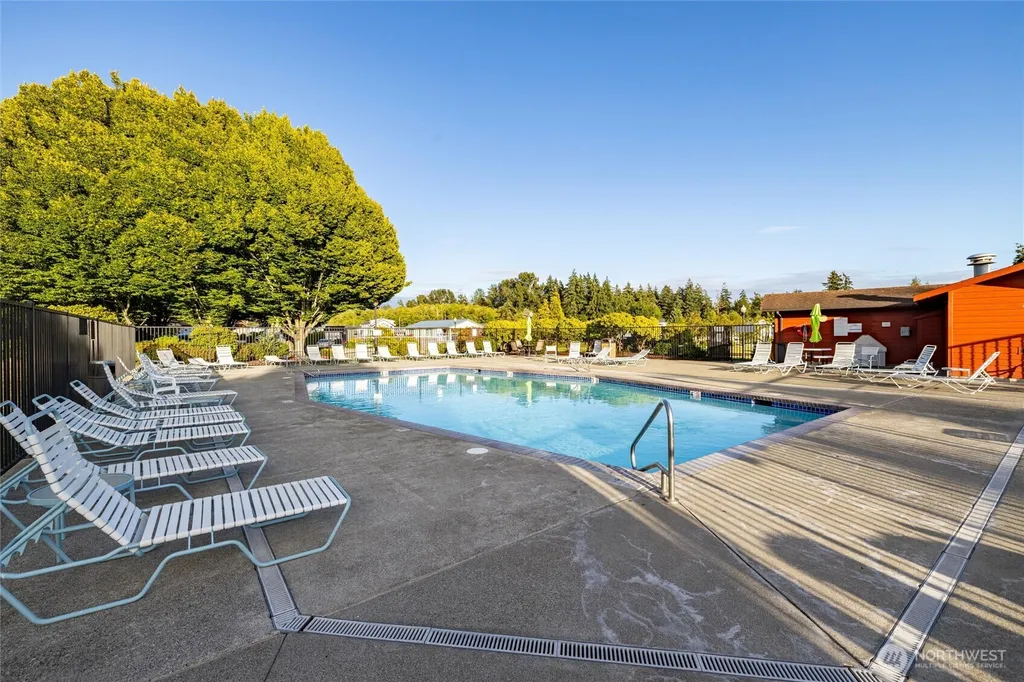 4751 Birch Bay Lynden Road Blaine WA 98230