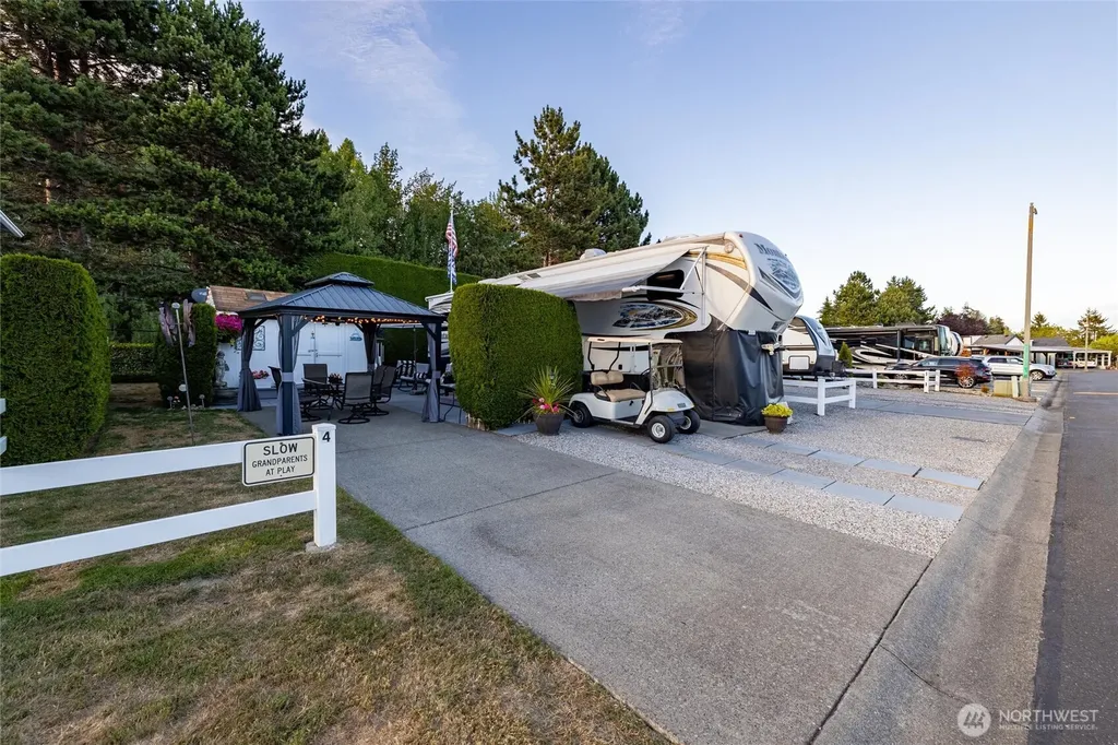 4751 Birch Bay Lynden Road Blaine WA 98230