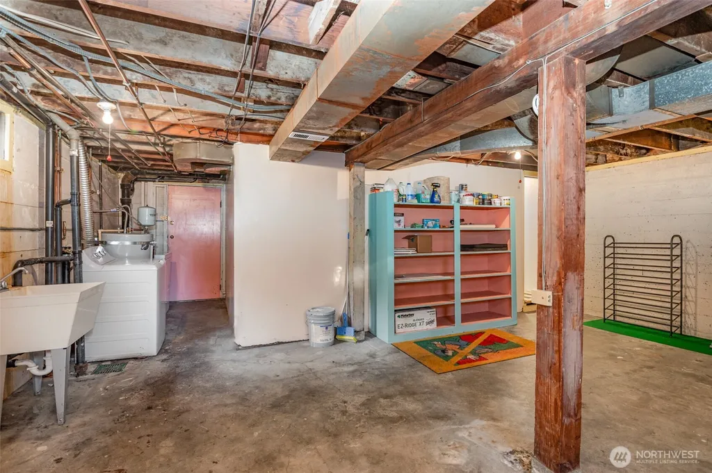 228 NW 56th Street Seattle WA 98107
