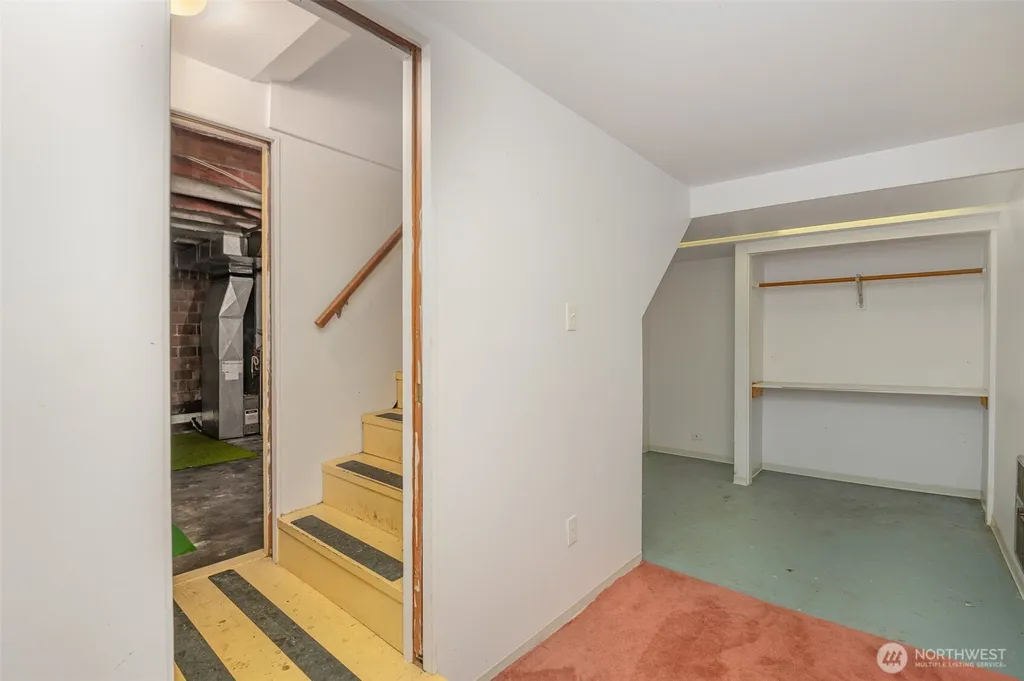 228 NW 56th Street Seattle WA 98107