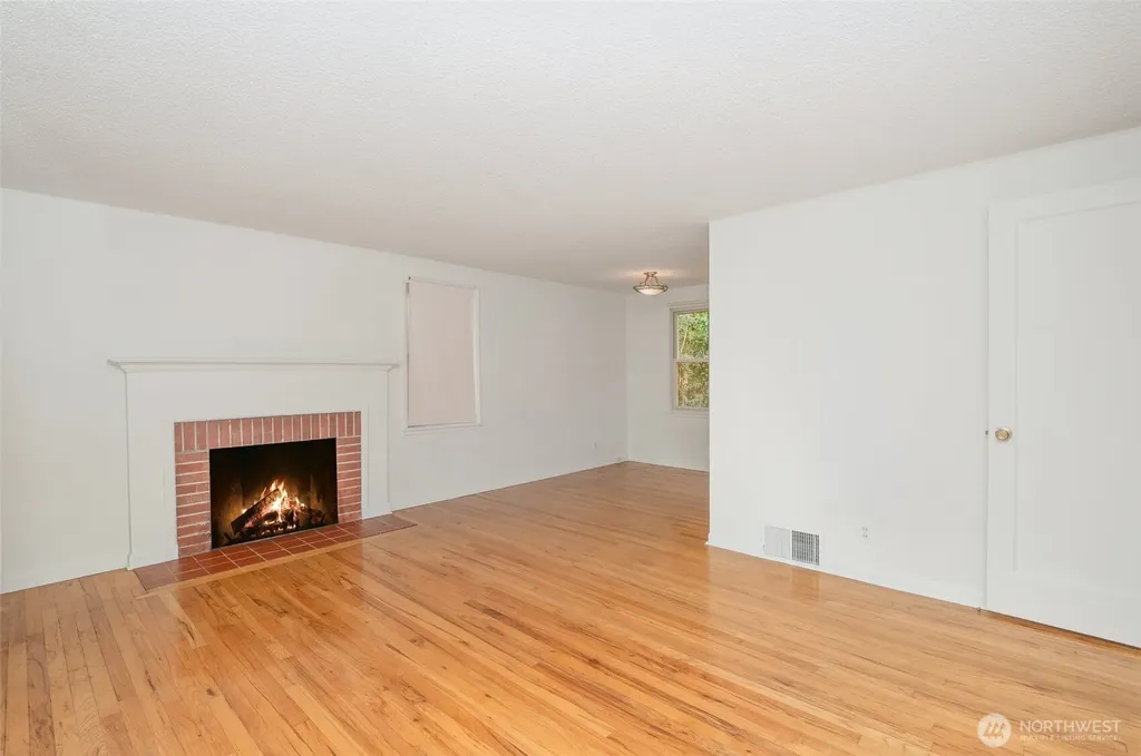 228 NW 56th Street Seattle WA 98107