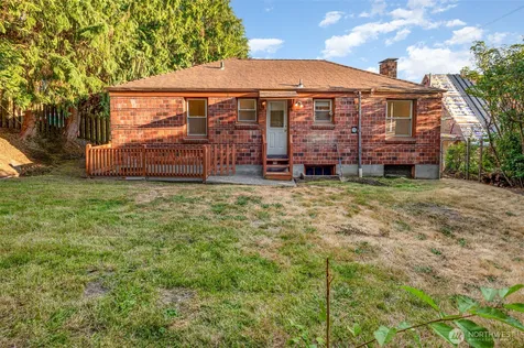 228 NW 56th Street Seattle WA 98107