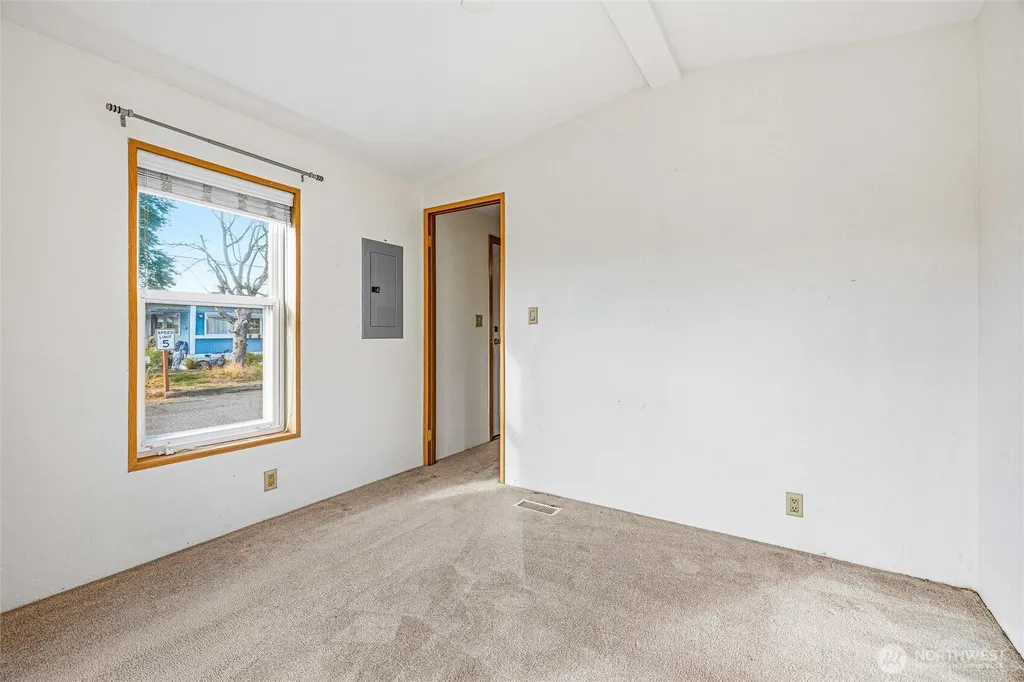 8080 Harborview Road Blaine WA 98230