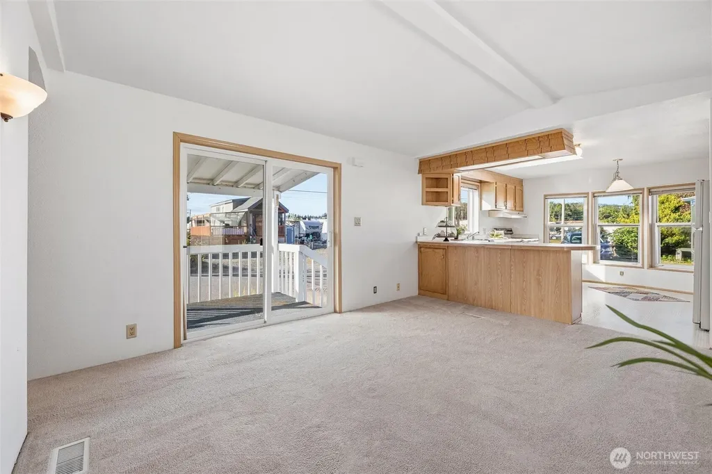 8080 Harborview Road Blaine WA 98230
