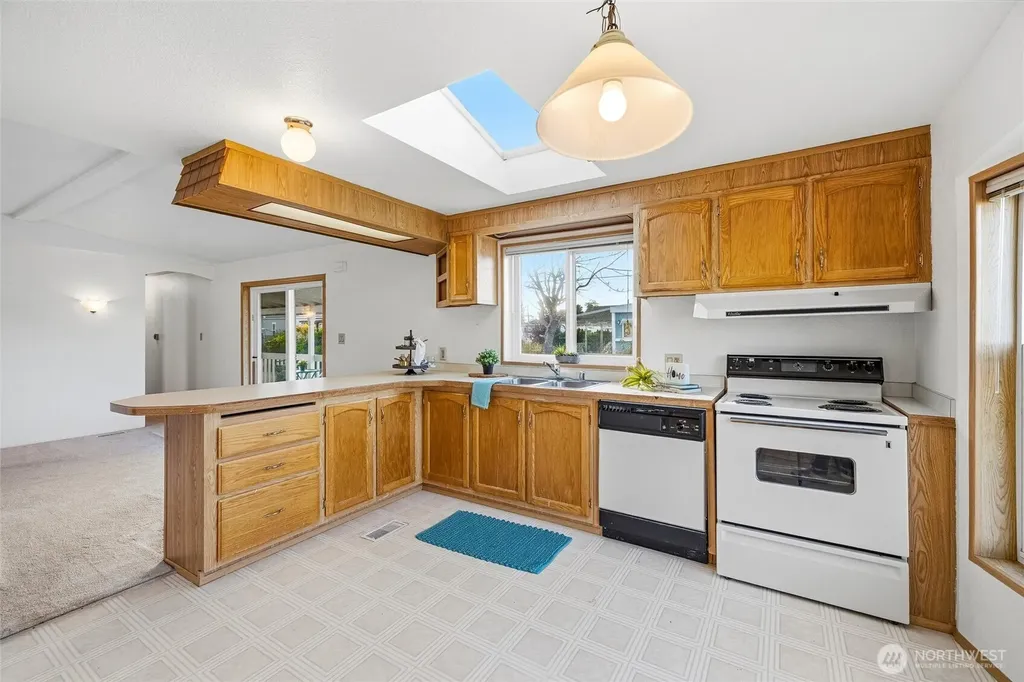 8080 Harborview Road Blaine WA 98230