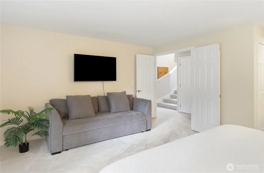 10 S Chandler Court Port Ludlow WA 98365