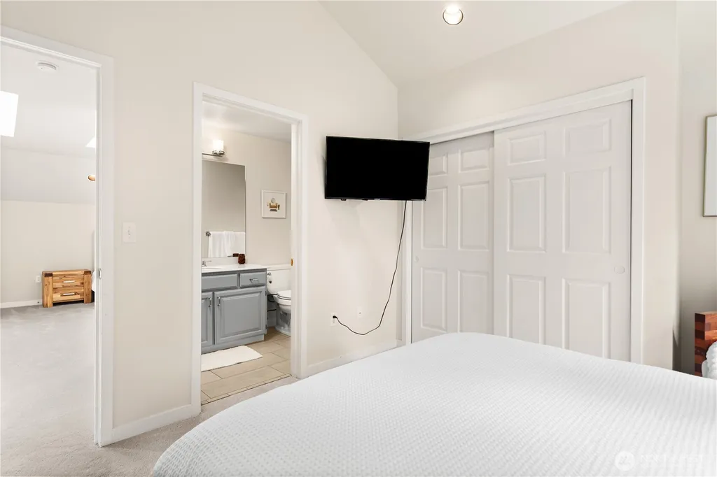 10 S Chandler Court Port Ludlow WA 98365