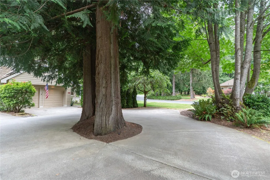 10 S Chandler Court Port Ludlow WA 98365