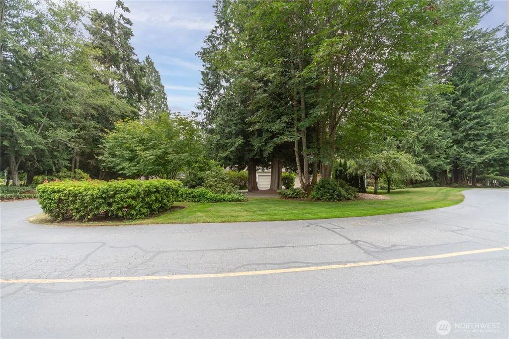 10 S Chandler Court Port Ludlow WA 98365