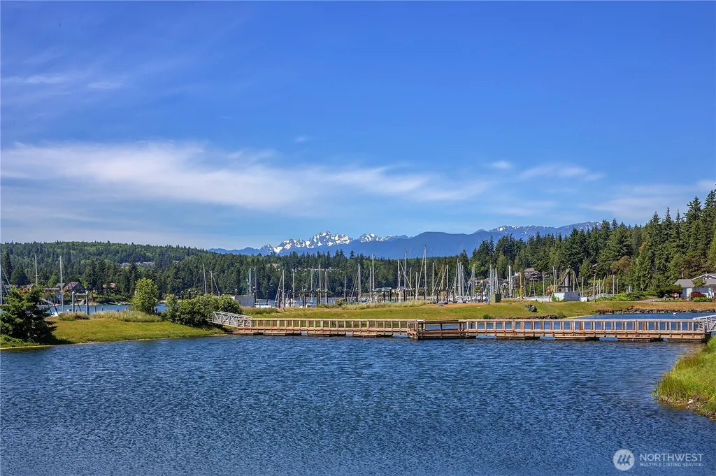 10 S Chandler Court Port Ludlow WA 98365