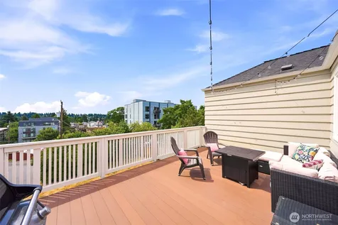 9725 Phinney Avenue N Seattle WA 98103