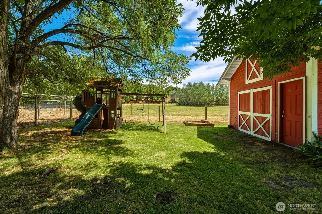 717 County Road 448 Walla Walla WA 99362