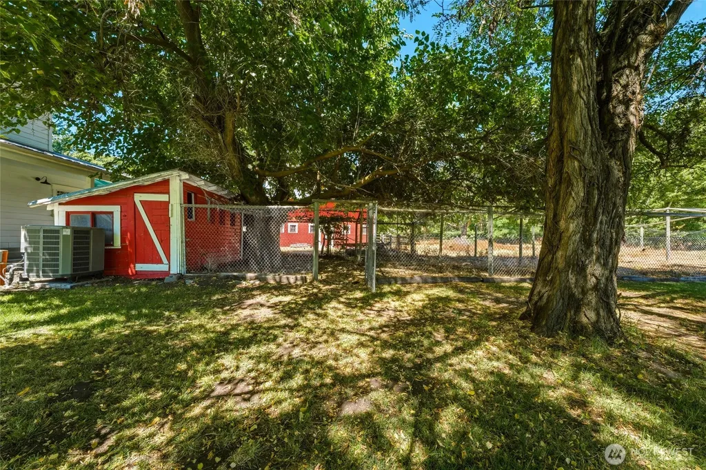 717 County Road 448 Walla Walla WA 99362
