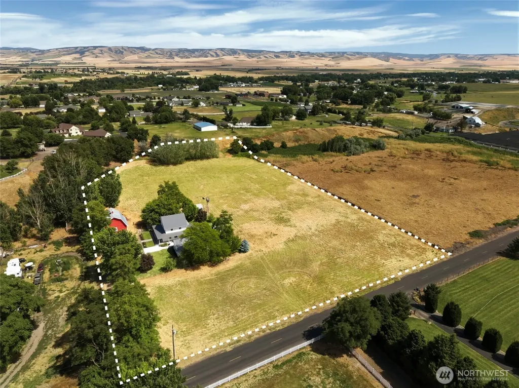 717 County Road 448 Walla Walla WA 99362