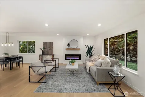 2518 36th Avenue W Seattle WA 98199