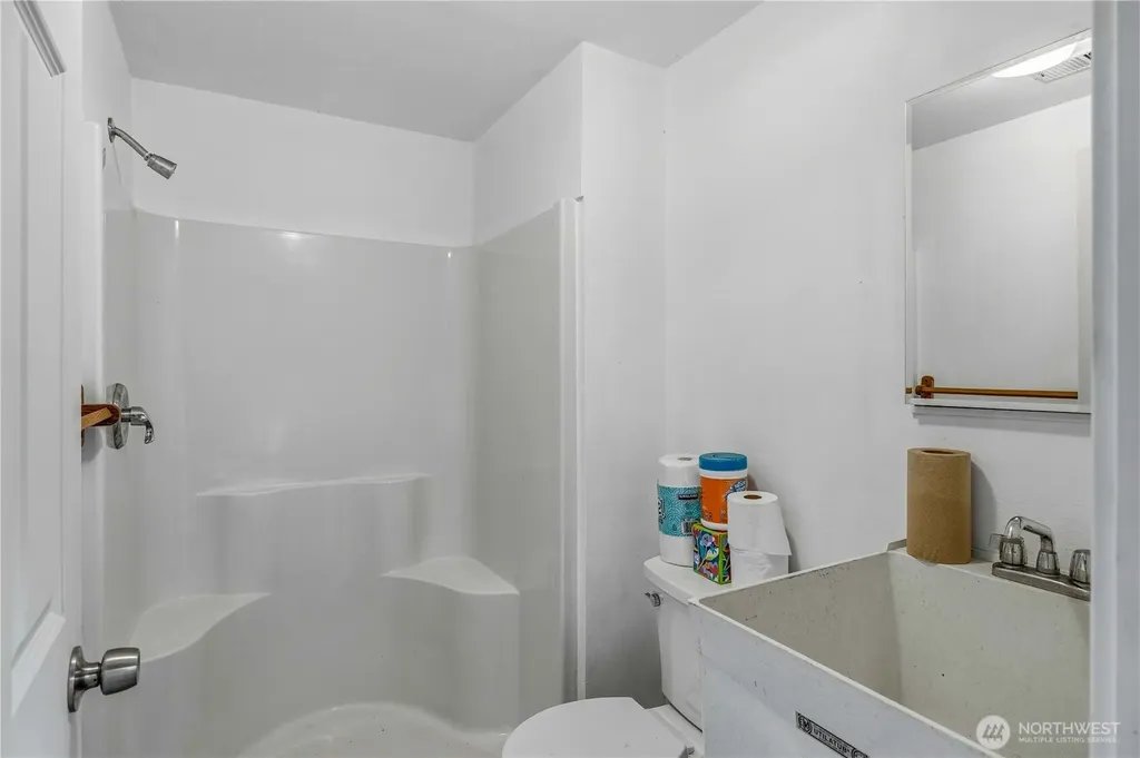 3145 Lakeshore Road Bellingham WA 98226