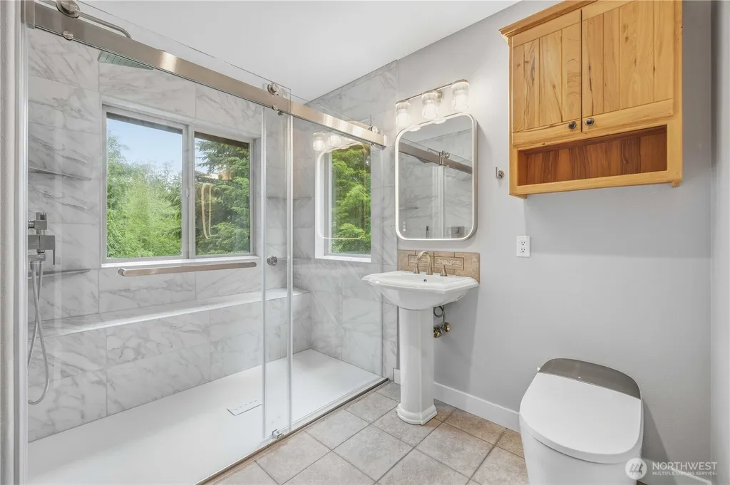 3145 Lakeshore Road Bellingham WA 98226
