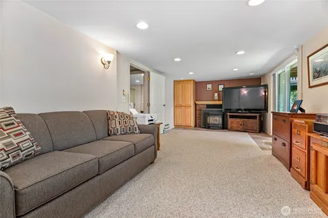 482 W Lake Samish Drive Bellingham WA 98229