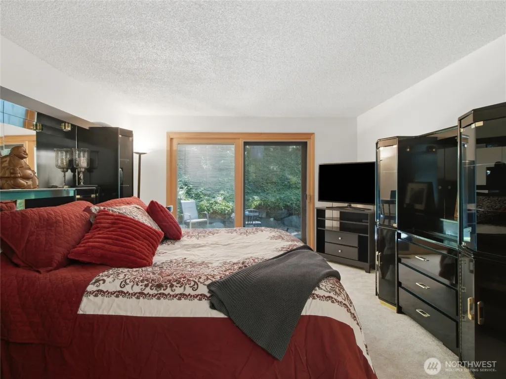 21828 SE 254th Place Maple Valley WA 98038