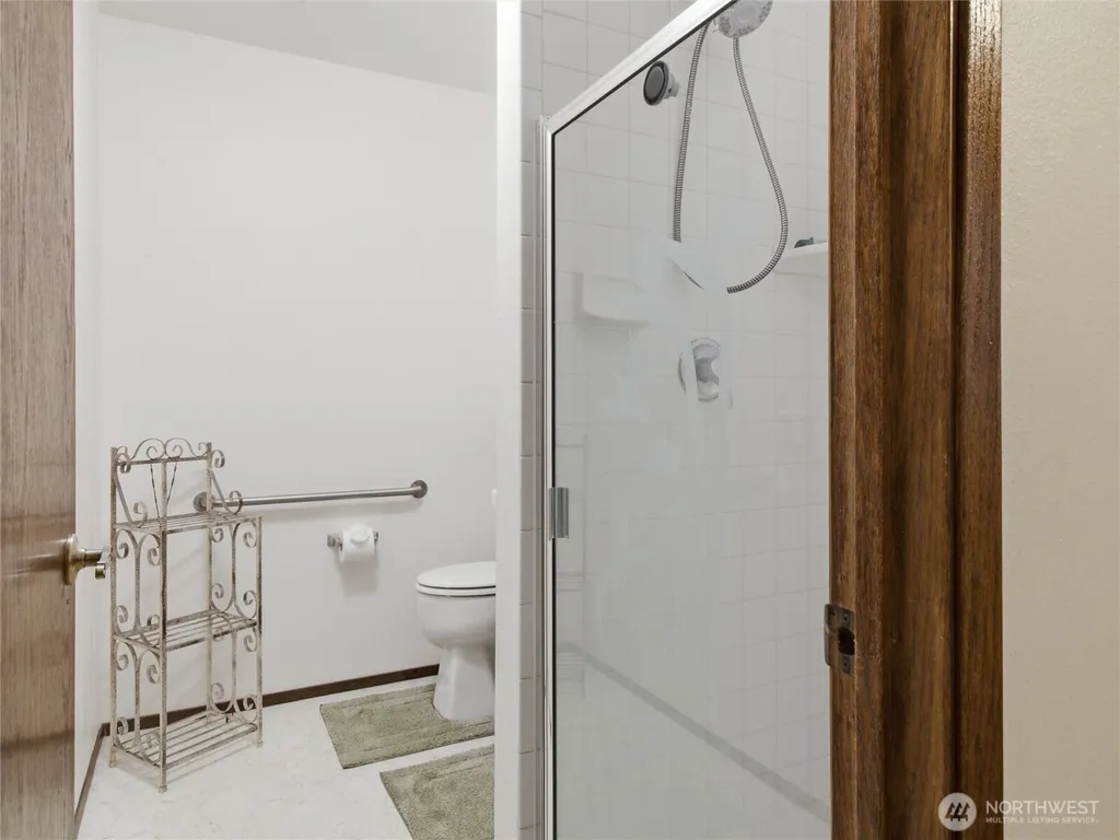 21828 SE 254th Place Maple Valley WA 98038