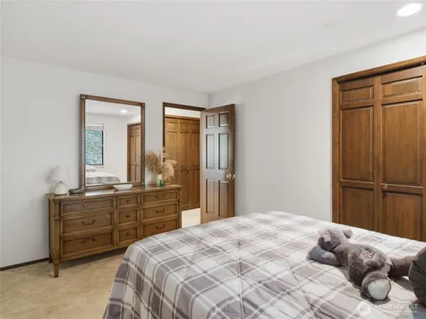21828 SE 254th Place Maple Valley WA 98038