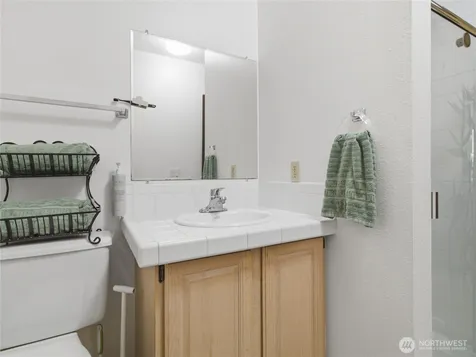 21828 SE 254th Place Maple Valley WA 98038