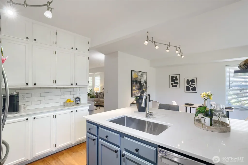 11613 Grove Drive Mukilteo WA 98275