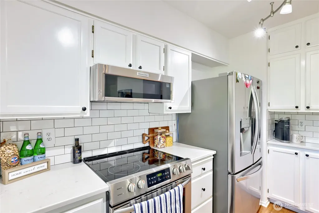 11613 Grove Drive Mukilteo WA 98275