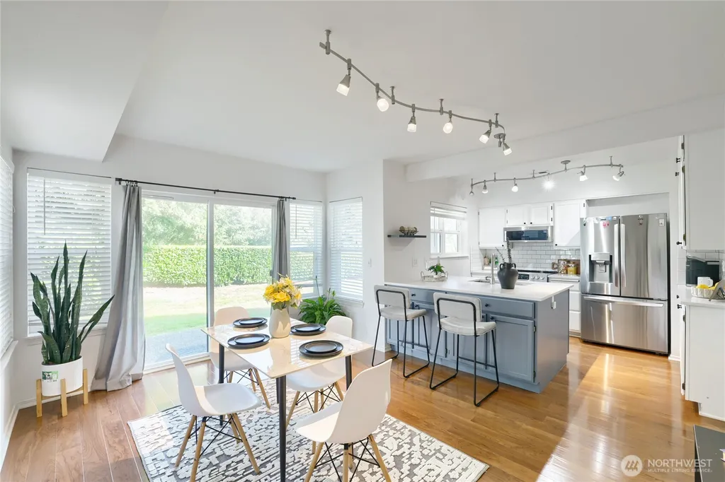 11613 Grove Drive Mukilteo WA 98275