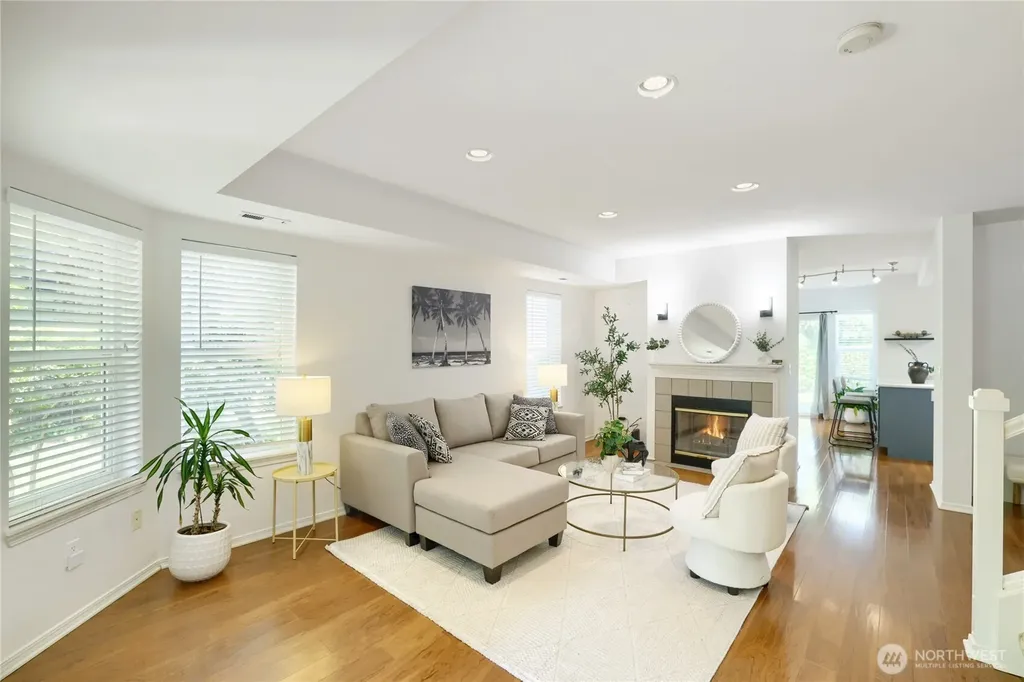 11613 Grove Drive Mukilteo WA 98275
