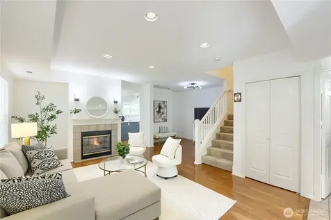 11613 Grove Drive Mukilteo WA 98275