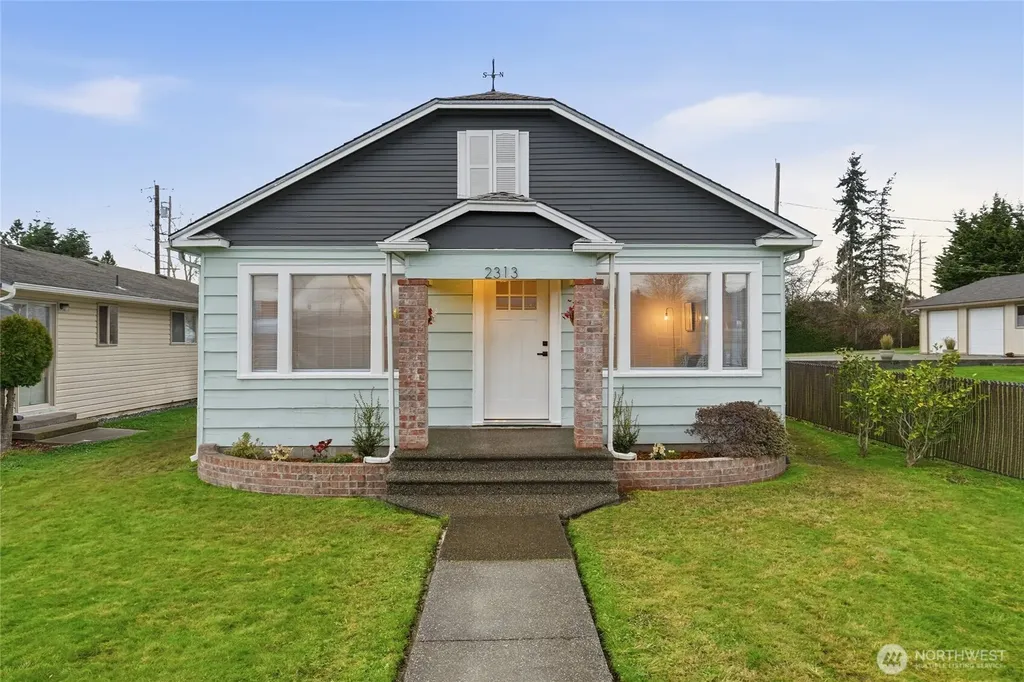 2313 Moore Street Bellingham WA 98229