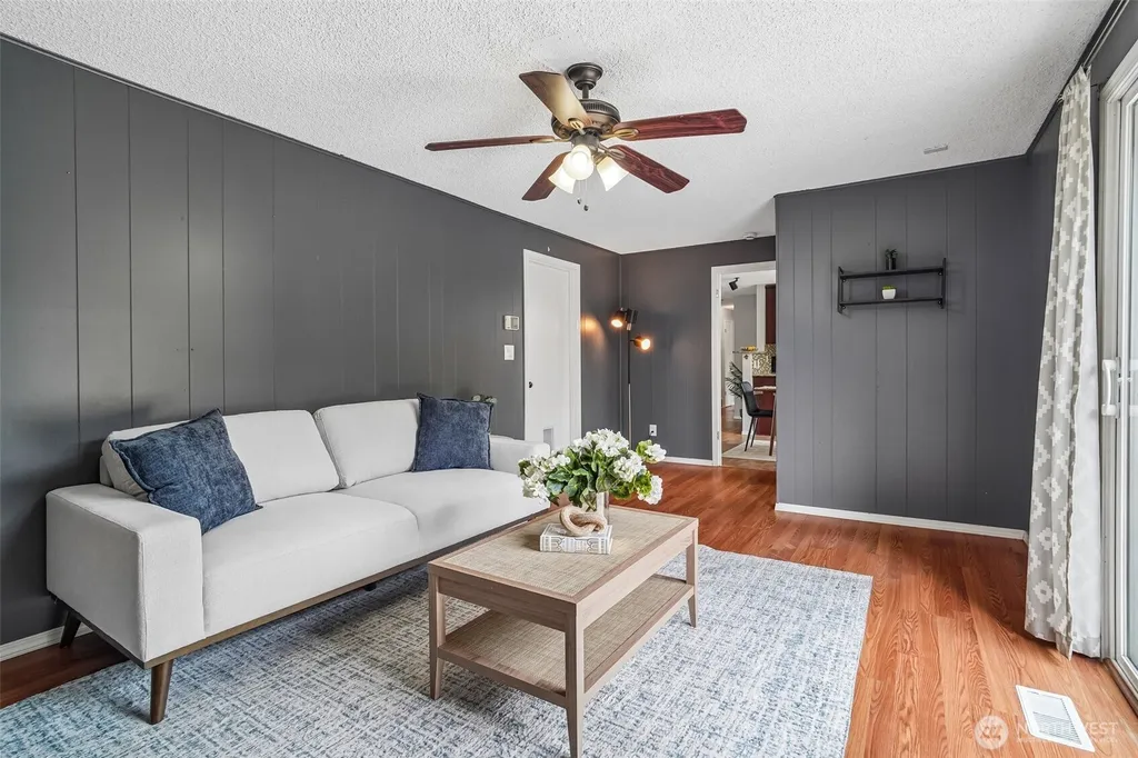 17401 SE 264th Street Covington WA 98042