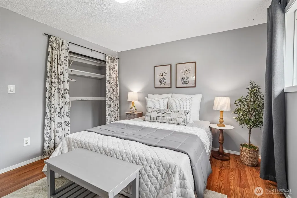 17401 SE 264th Street Covington WA 98042