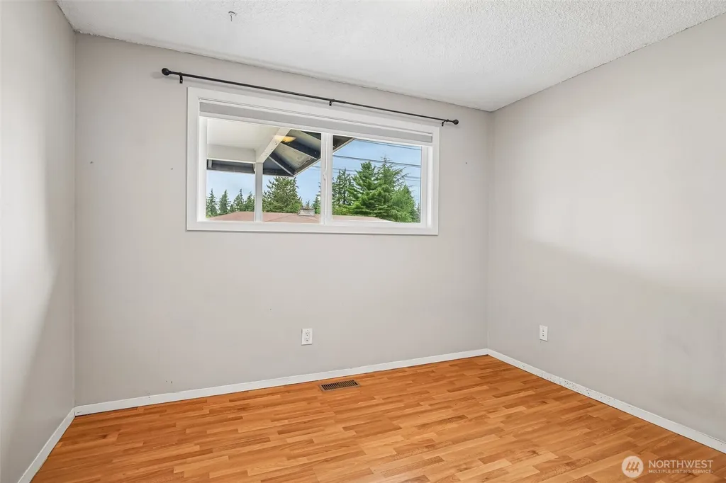 17401 SE 264th Street Covington WA 98042