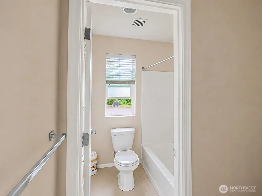4960 S 325th Court Auburn WA 98001