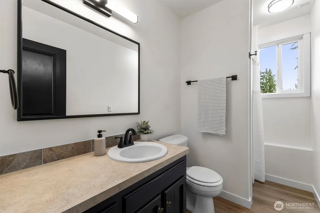 503 Mulberry Road Bellingham WA 98225