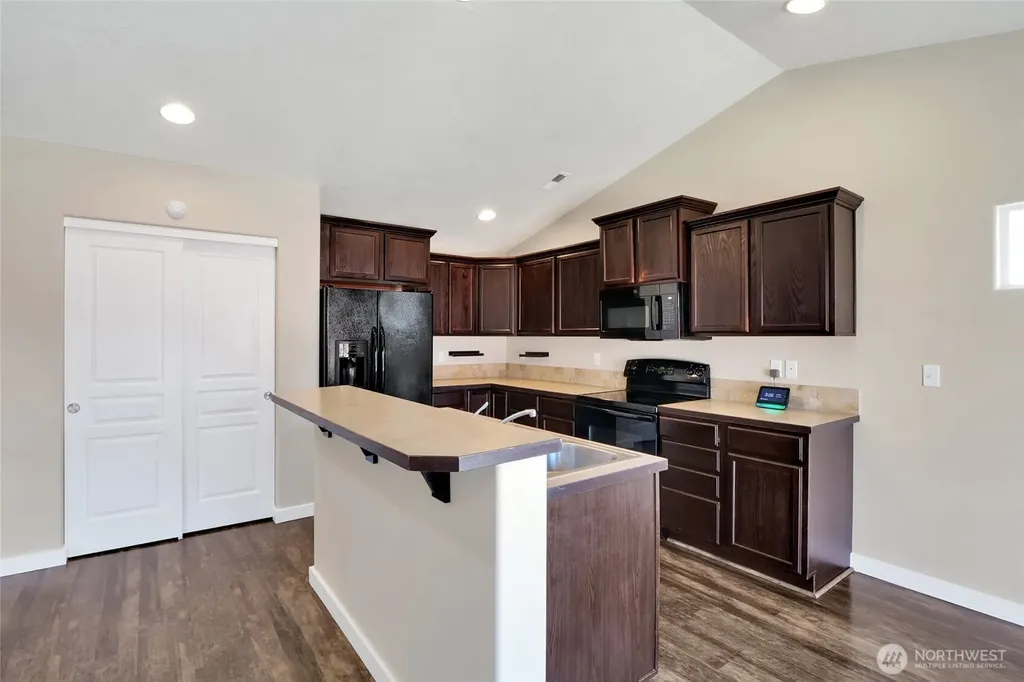 801 S Wilder Street Moses Lake WA 98837