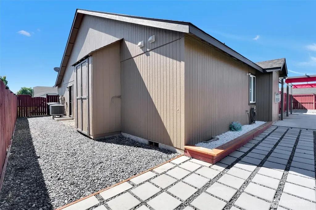 801 S Wilder Street Moses Lake WA 98837