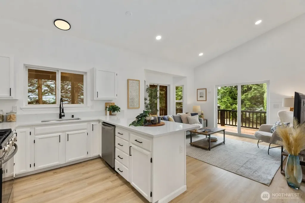 3238 E Harbor Road Langley WA 98260