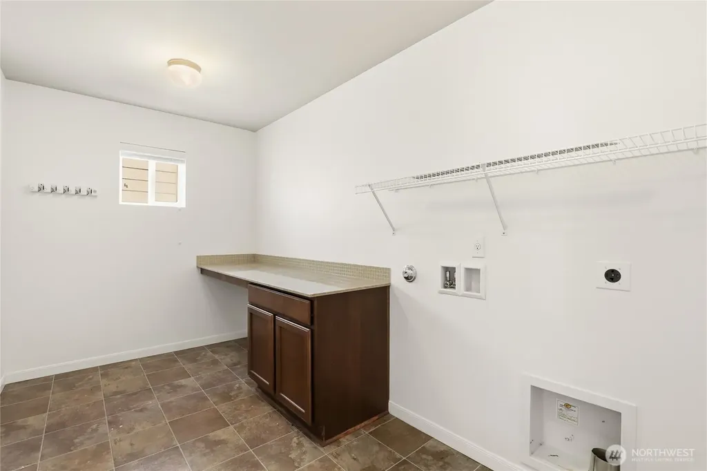 1880 Claret Loop NW Poulsbo WA 98370