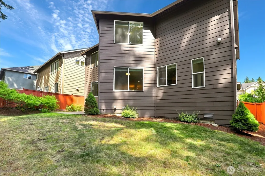 1880 Claret Loop NW Poulsbo WA 98370