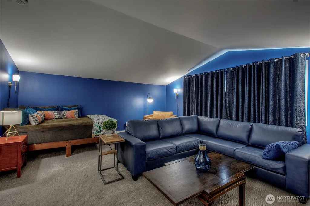 9216 224th Street SW Edmonds WA 98020