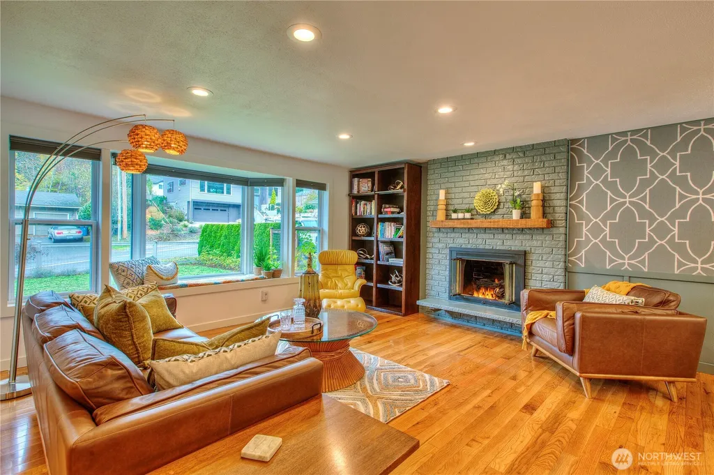 9216 224th Street SW Edmonds WA 98020