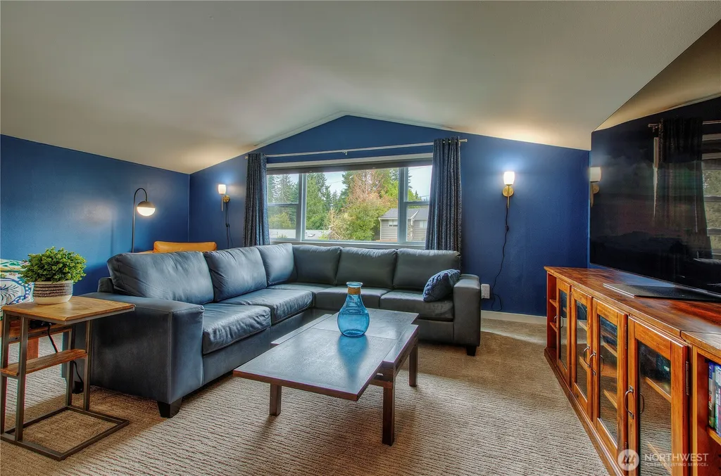 9216 224th Street SW Edmonds WA 98020