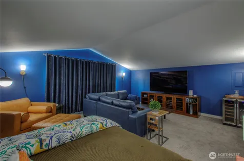 9216 224th Street SW Edmonds WA 98020