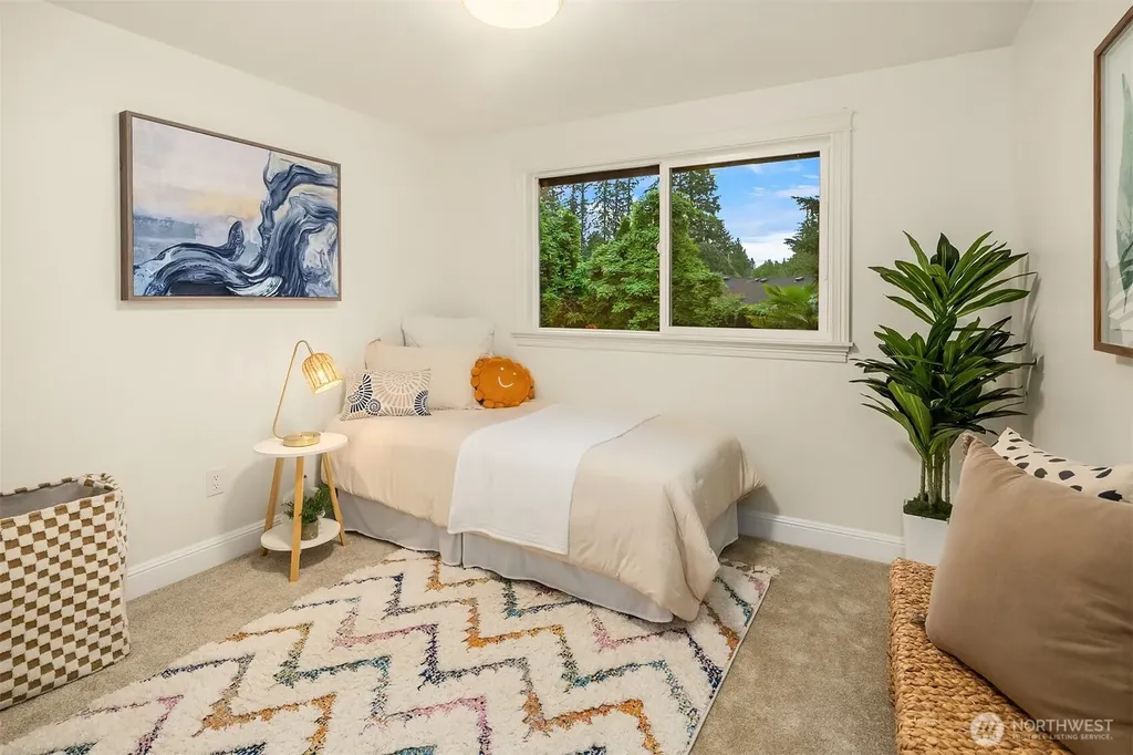 310 Skyline Drive Edmonds WA 98020