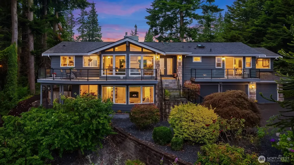 310 Skyline Drive Edmonds WA 98020