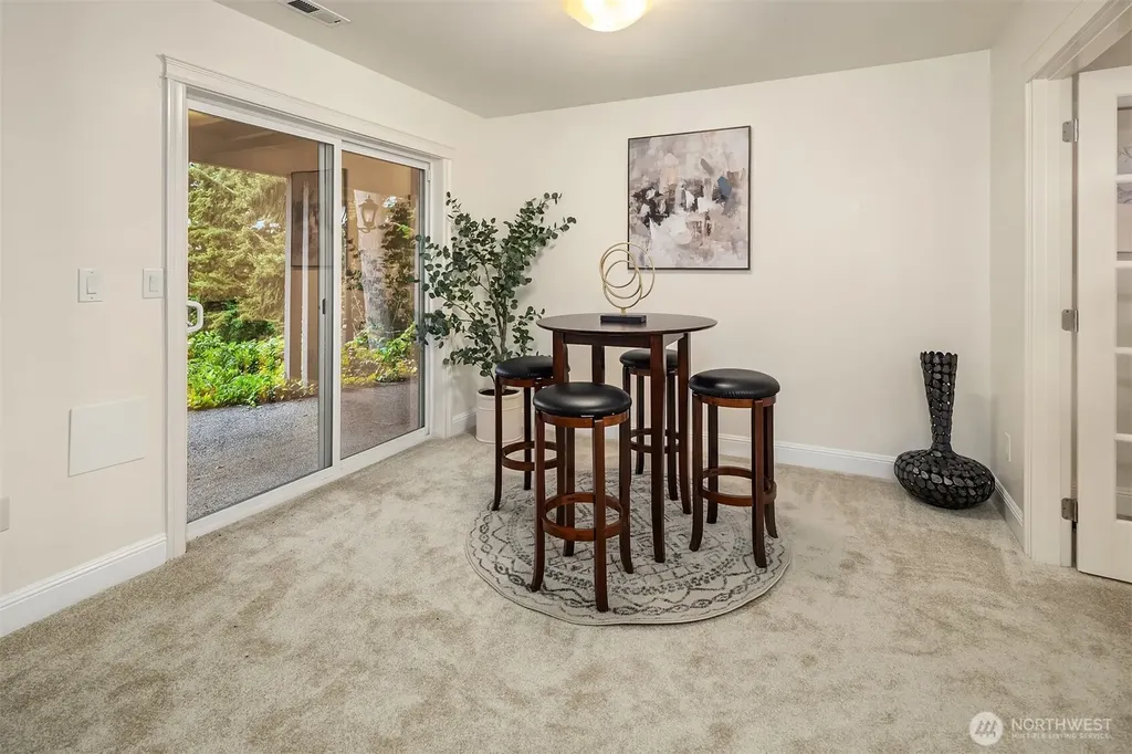 310 Skyline Drive Edmonds WA 98020